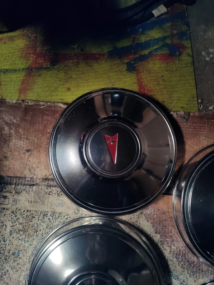1970-1990 NOS Pontiac 10.5" Dog Dish Hubcap Wheel Cover Center Caps SET OF FOUR Foto 2 de 4