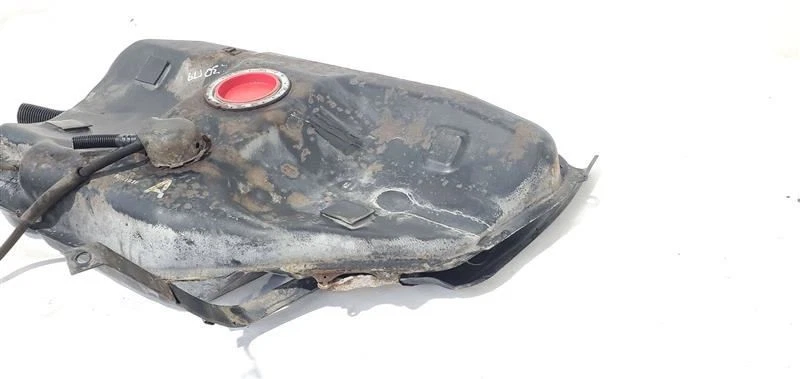 Tanque de combustible GTS FWD OEM 2000 2001 2002 2003 2004 2005 Toyota Celica Foto 2 de 4