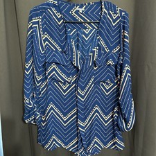 Charlotte Russe Women’s Salmon/Blue Patterned Blouse. Size Medium