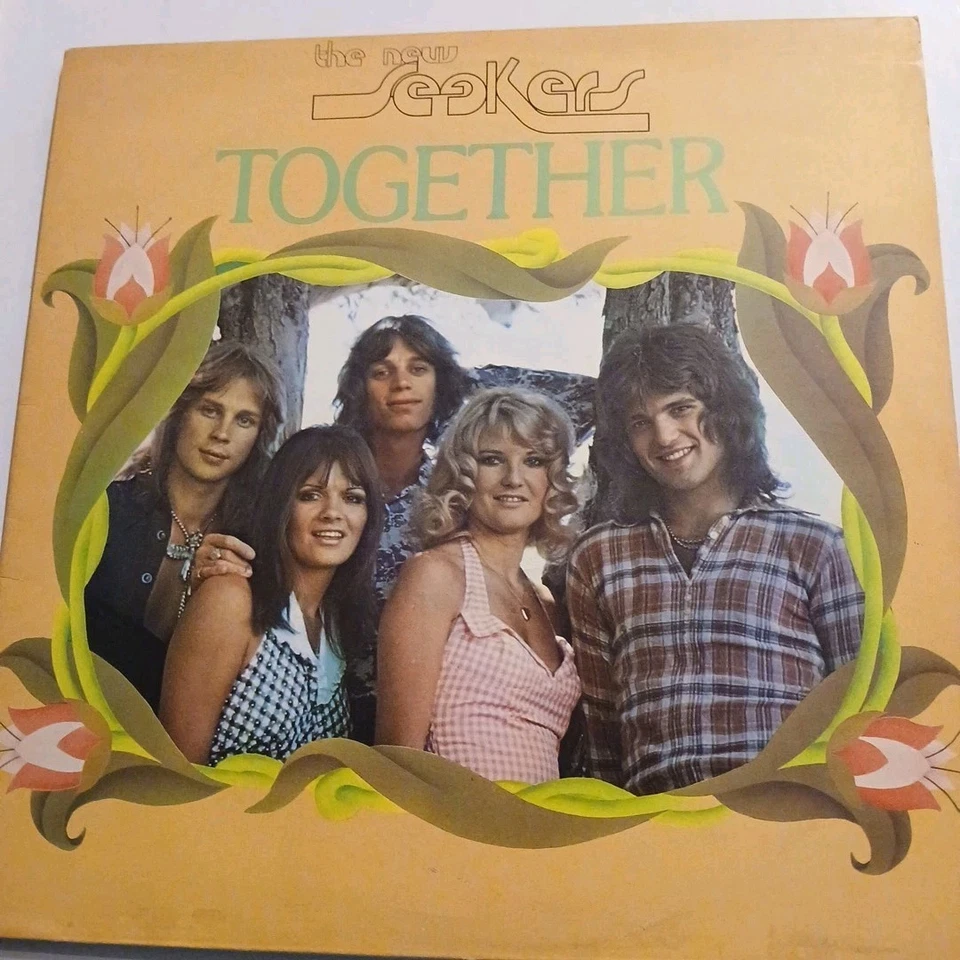 THE NEW SEEKERS JOB LOT OF FOUR VINYL ALBUMS BY THE NEW SEEKERS FREE DELIVERY - Image 4 of 4