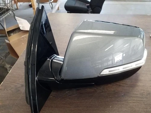 2018-2022 Chevrolet Traverse LH Driver Side View Door Mirror Assembly Silver Oem