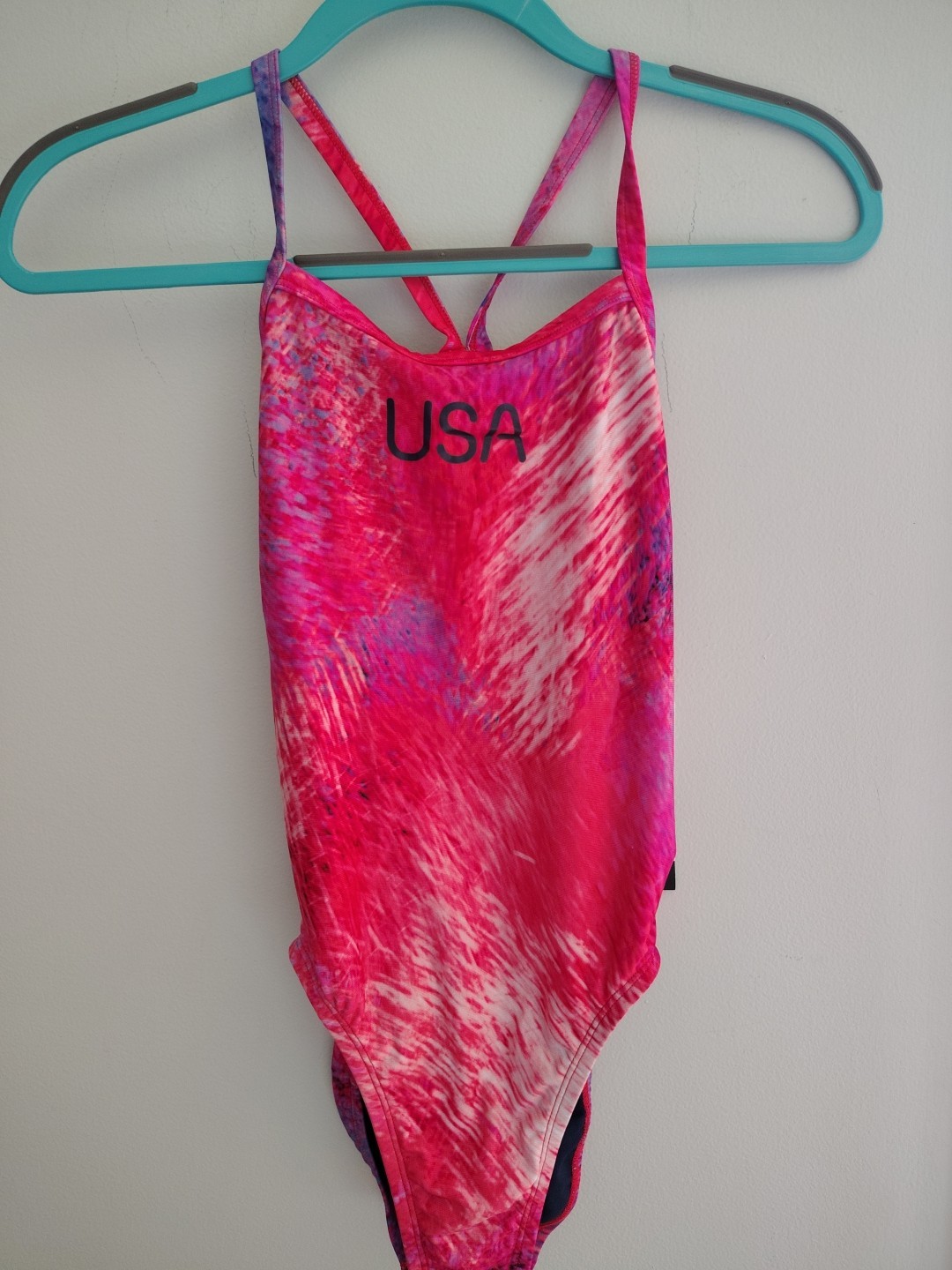 Nike Swim Women's M (30) HydraStrong USA Racerback One-Piece Swimsuit - Olympic