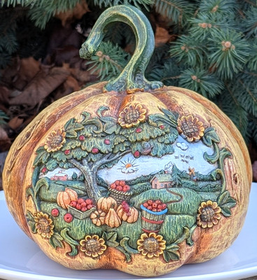 RESIN CARVED PUMPKIN FALL FARM SCENE