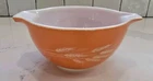 Pyrex Autumn Harvest Wheat Cinderella #441 750ml Rust Orange Nesting Mixing Bowl