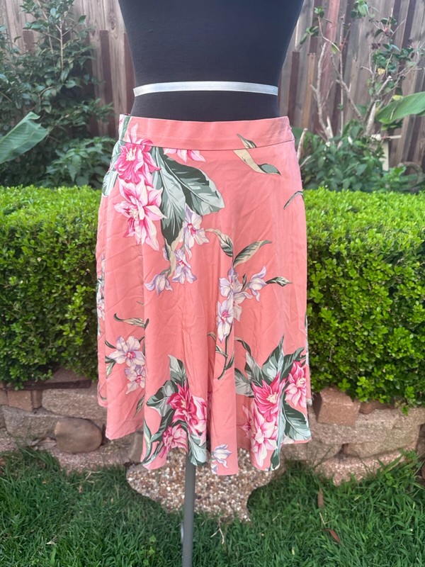 90s METAPHOR 100% SILK Pockets SKIRT Sz S Floral Swing Y2K VTG Chico's Gap H&M
