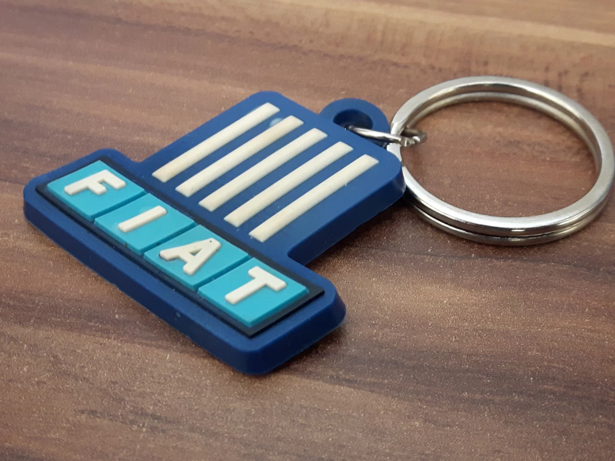 Nostalgic-Art Portachiavi Retr&ograve;, 4 Cm, Fiat 500 &ndash; Turin Italy &ndash; Idee Regalo Per Amanti FIAT, Official License Product (OLP), In Metallo, Design Vintage