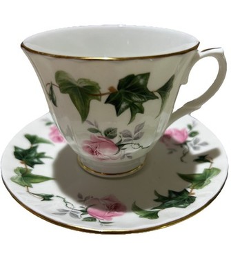 Duchess Fine Bone China Cup Saucer England Pink Roses TrailingGreen Ivy Gold Trm