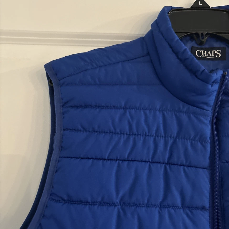 Мужской стеганый пуховик Chaps Ralph Lauren L с синими и черными карманами на молнии б/у в отличном состоянии - Изображение 3 из 4