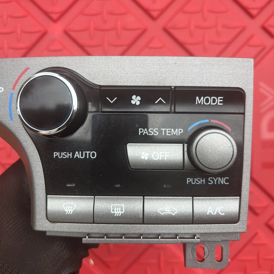 Toyota Venza 2009-2012 temperatura aire acondicionado calefacción control de clima 55900-0T021 OEM Foto 2 de 4
