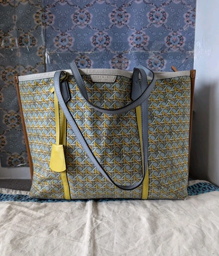 Borsa Tory Burch Northern Blue Basket Weave Perry triplo scomparto $368