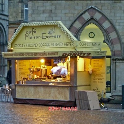 PHOTO  BRADFORD CAFE MAISON EXPRESS STALL ON THE CORNER OF HUSTLERGATE / BANK ST
