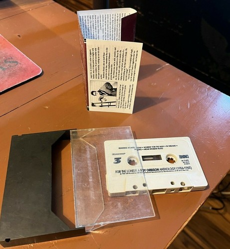 For The Lonely: A Roy Orbison Anthology, Vintage 1956-1965 Cassette - Picture 4 of 4