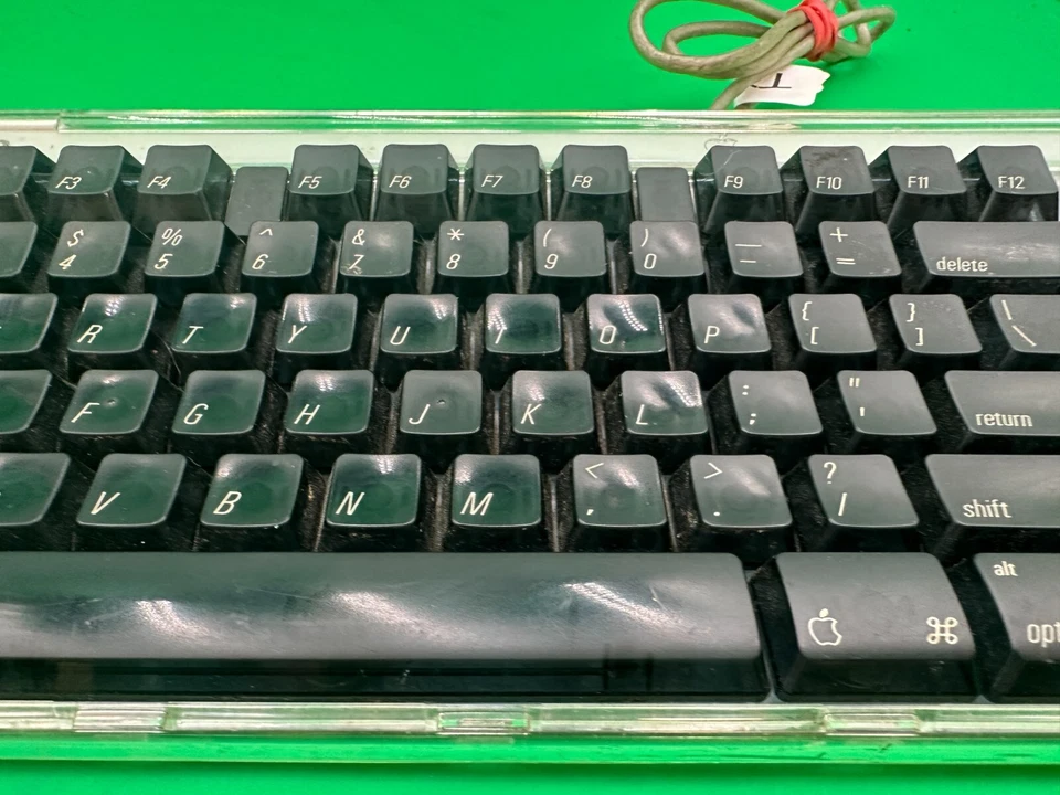 Vintage Apple Pro Keyboard USB Wired Black Transparent ~ Model M7803 ~ - Image 3 of 4