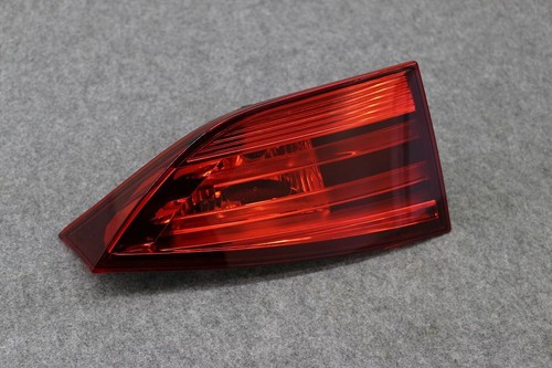 BMW X1 E84 Rückleuchte 2990113 Schlussleuchte Heckklappe links Rücklicht
