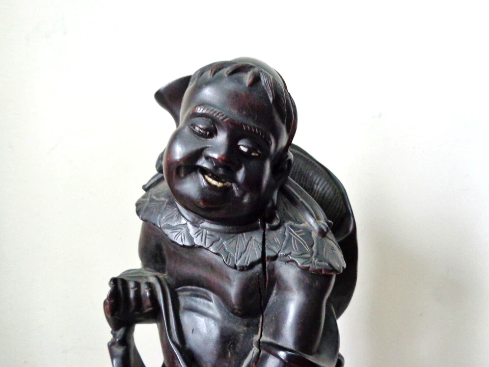 Estatua japonesa de madera de ébano del período Meiji 1868-1912 Foto 3 de 4