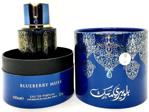 ARABIYAT PRESTIGE BLUEBERRY MUSK EAU DE PARFUM SPRAY UNISEX 3.4 Oz / 100 ml - Picture 2 of 2
