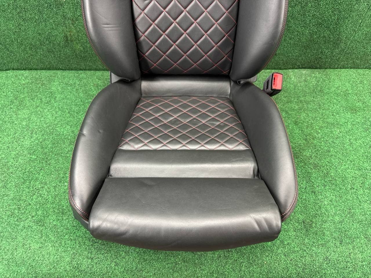 🛑 2017-2023 Audi R8 Spyder Front Right Seat Assembly Black Red Stitching OEM