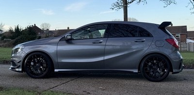 Mercedes-Benz A Class 2.0 A45 AMG Hatchback 5dr Petrol SpdS DCT 4MATIC 2015