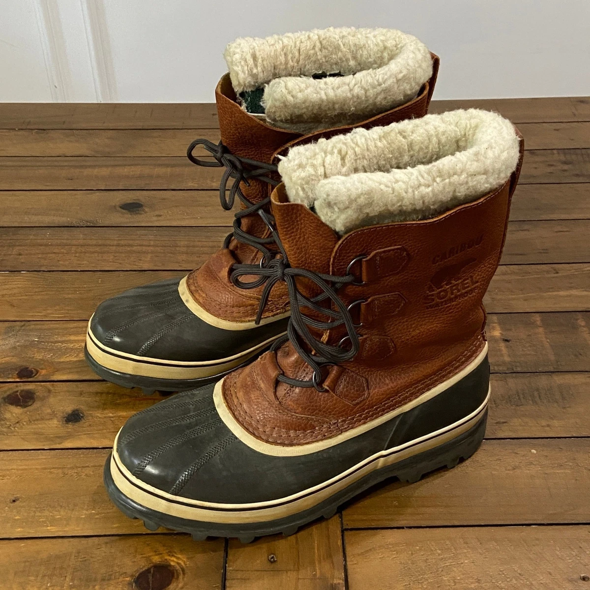 Sorel Insulated Leather Upper Boots for Men for Sale | Shop  display picture 2