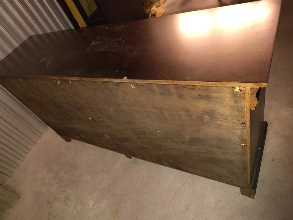 Cómoda de 6 cajones de madera real de 60 pulgadas con espejo grande perfecta para dormitorio color cereza Foto 4 de 4