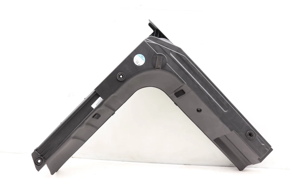 AUDI A3 SPORTBACK E-TRON 2016-2018 - Subwoofer trasero / CAJA DE BAJOS (centro) Foto 2 de 4