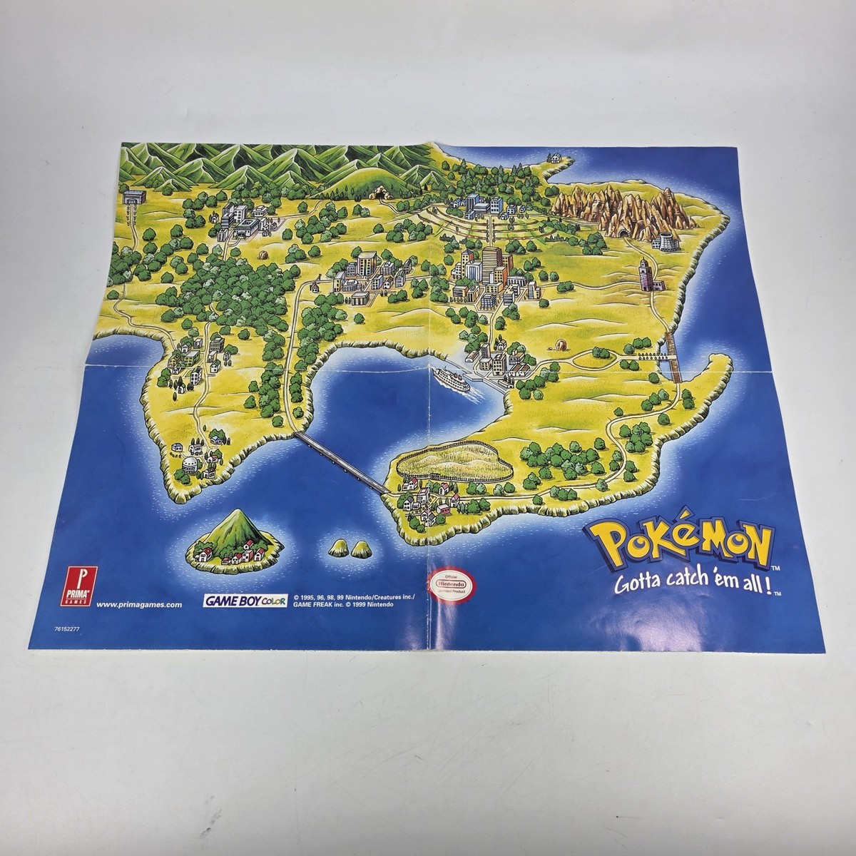 Pokémon Red Blue Yellow Gameboy Color Vintage 1999 Map