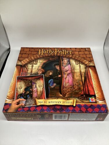 Harry Potter Puzzle With Magic Decoder Gryffindor Dorm 300 Pc Mattel-