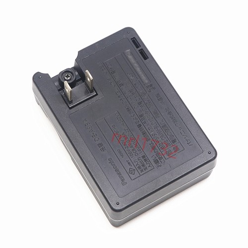 Original Panasonic DE-A93 Charger for DMC-GF2 GF2C GX1 GX1X G3 G3K G3W DE-A94 - Picture 2 of 4