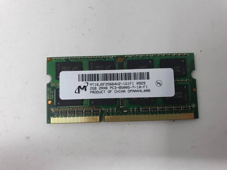 Lenovo Z50-70 RAM Memory 2GB DDR3 PC3L-8500S Micron MT16JSF25664HZ Genuine Item - Image 3 of 4