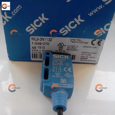 NEW Sick 1018286 WL9-3N1132 Sensor Intelligence Reflection Light Barrier
