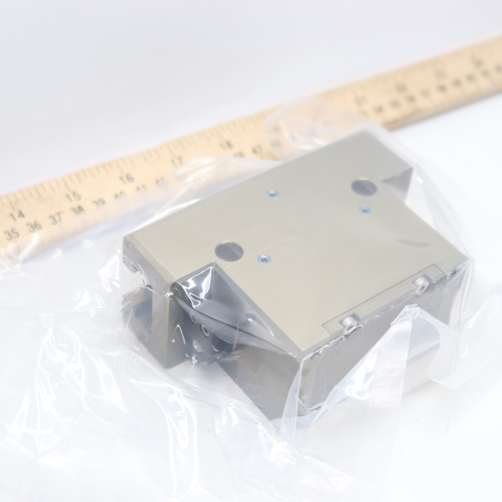 Schunk Universal Gripper Pneumatic Size 100 JGP-P 100-1-AS