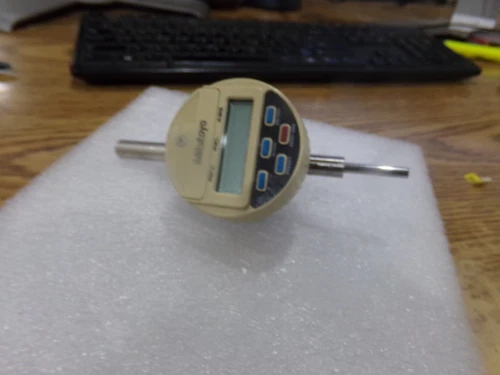Mitutoyo Code No: 543-178B Digimatic Indicator. Needs Battery