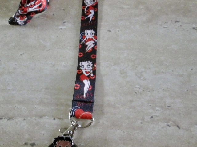 Insignia de identificación con cordón Betty Boop, médica, enfermera, pediátrica, UCI, ER, UCIN, oficina Foto 4 de 4