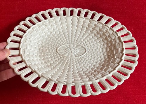 Antique Early 19th c. Wedgwood Creamware Oval Basketweave Platter or Under Tray - Picture 6 of 7