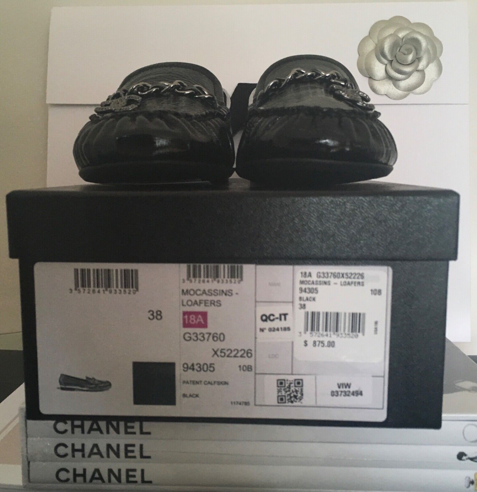 CHANEL New w Box BLACK CRINKLED PATENT CALFSKIN LOAFERS CC LOGO 