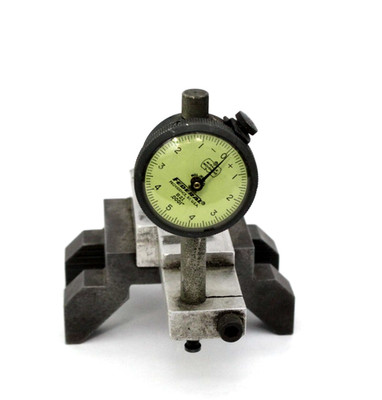 Federal Model #B2I .0001 x. .028 Dial Indicator Gauge inverted 90 degree v-block