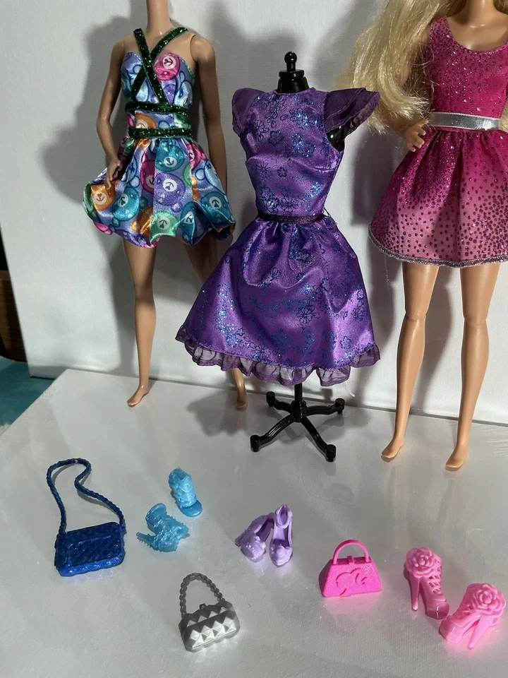 Moda Fever Mix N Match Ropa para Muñeca * 12 Piezas con Zapatos * Carteras BRILLANTES Vacaciones Foto 3 de 4