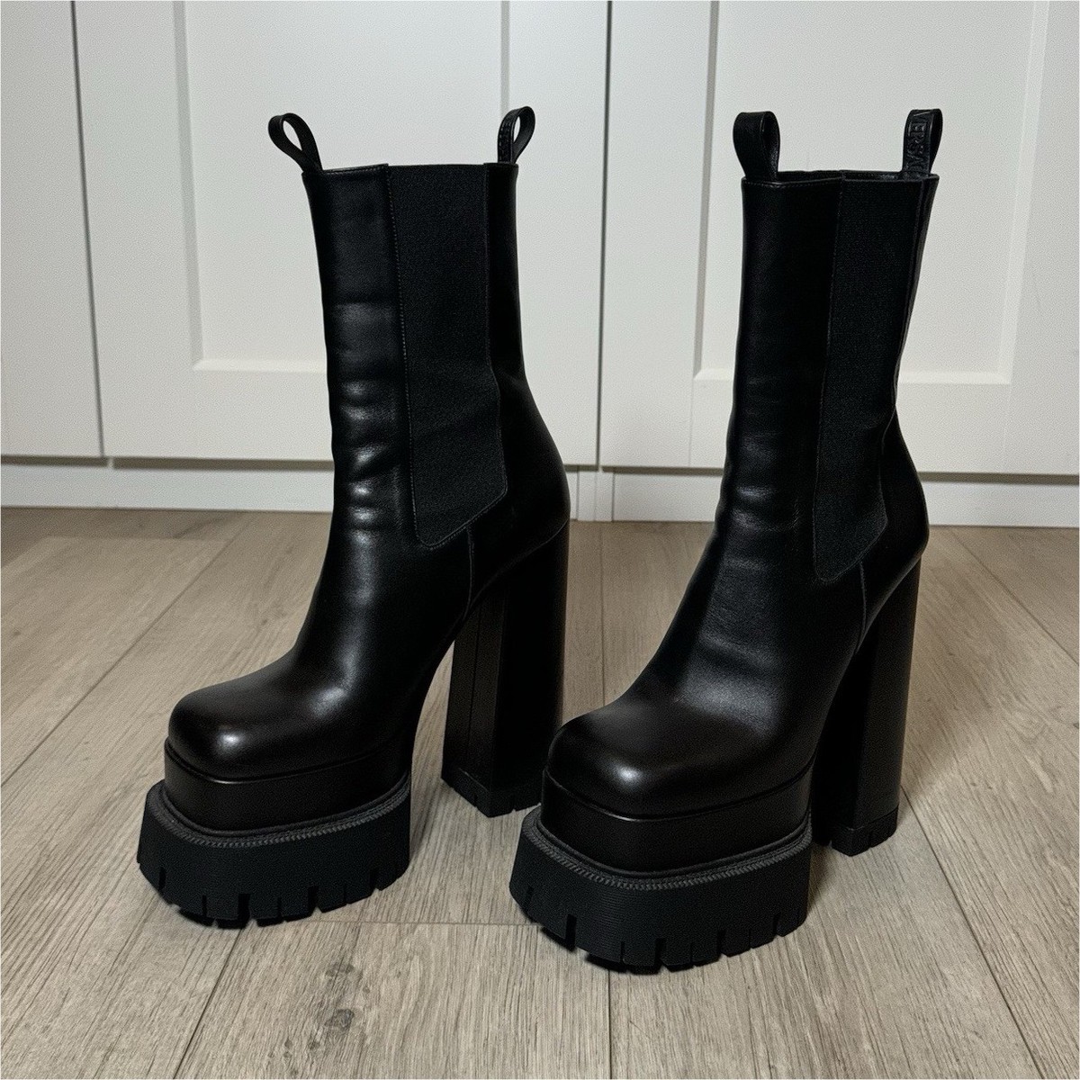 VERSACE AEVITAS PLATFORM BOOTS 保存袋付き Versace Aevitas Double Platform Boots | eBay