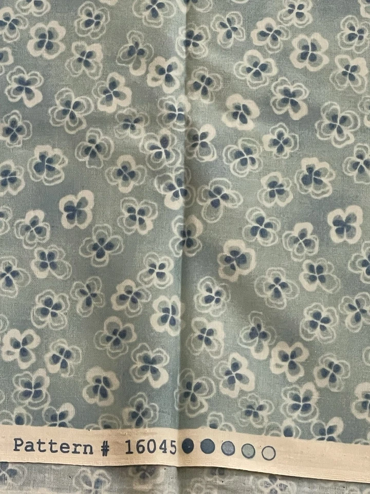 Boutique by Chez Moi for Moda Flora Circles on Green 23 Inches x 42 Inches Wide - Image 2 of 4