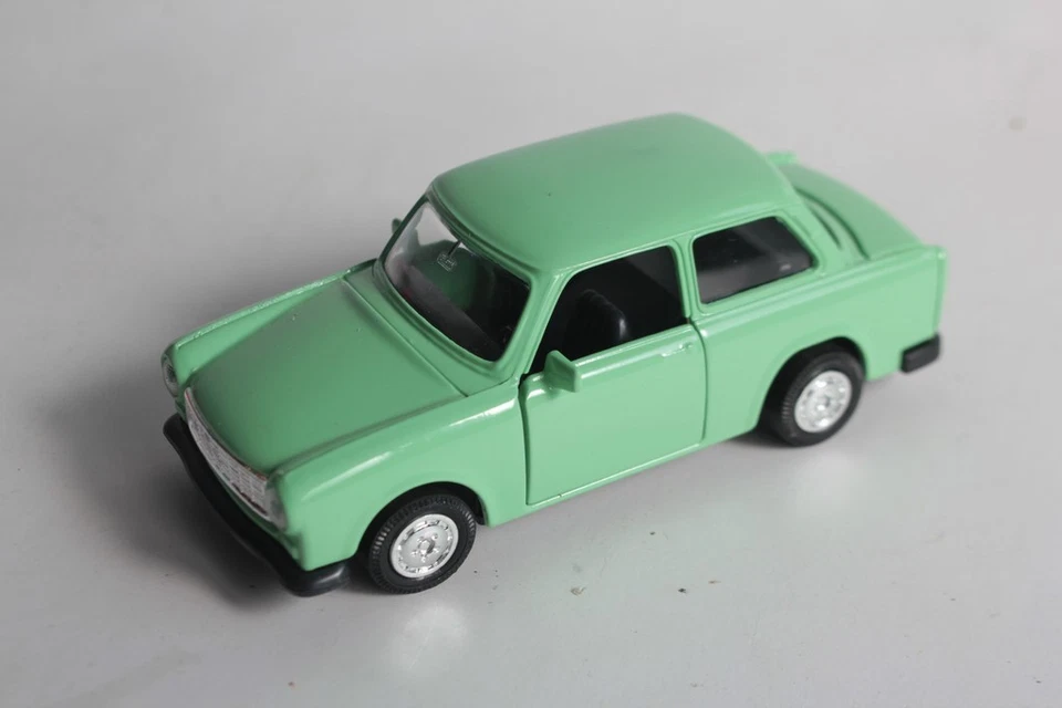 WELLY Voiture miniature Trabant 601-S n°8677 (73963) - Photo 4/4