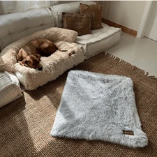 PELSBARN Calming Relief Dog Blanket – Light Grey – 39 in x 31 in