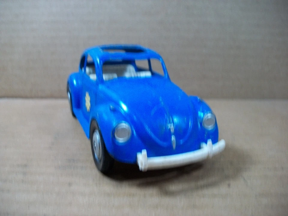 Vintage Hubley Volkswagen Beetle #1480 ~ Blue ~ 7.3" Long - Image 4 of 4