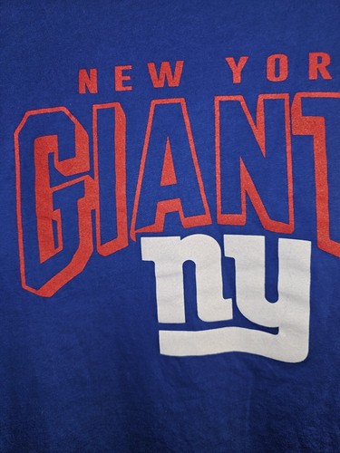 New York Giants Junk Food Retro Large Mens Blue Graphic Logo Tshirt NFL - Picture 2 of 11