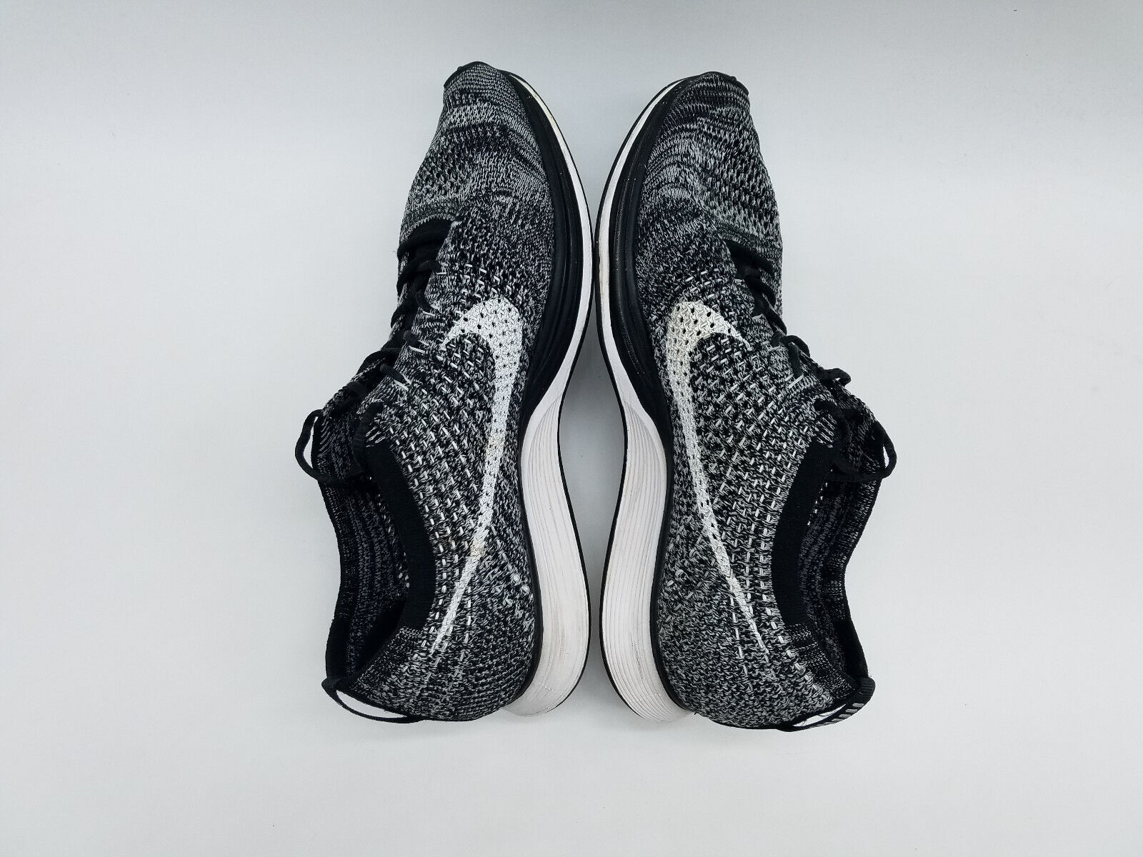 Nike Flyknit Racer Men's Size 9.5 Running Shoes B… - image 6