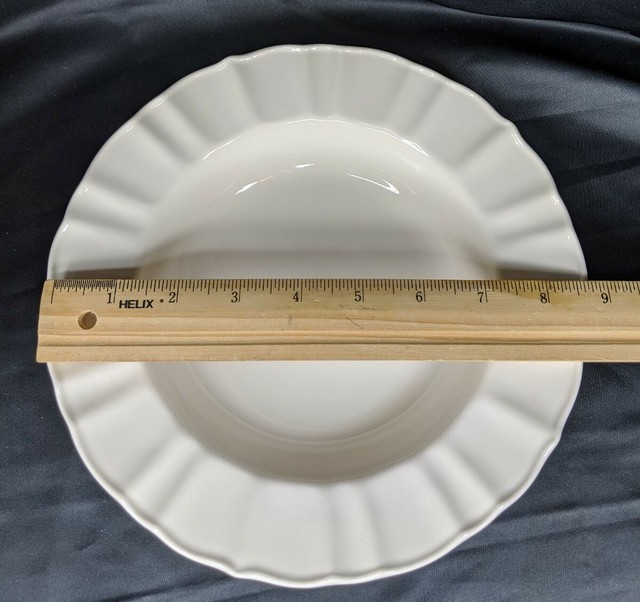 Williams Sonoma Discontinued Austen Pattern 8.75" Bowls Set of 11