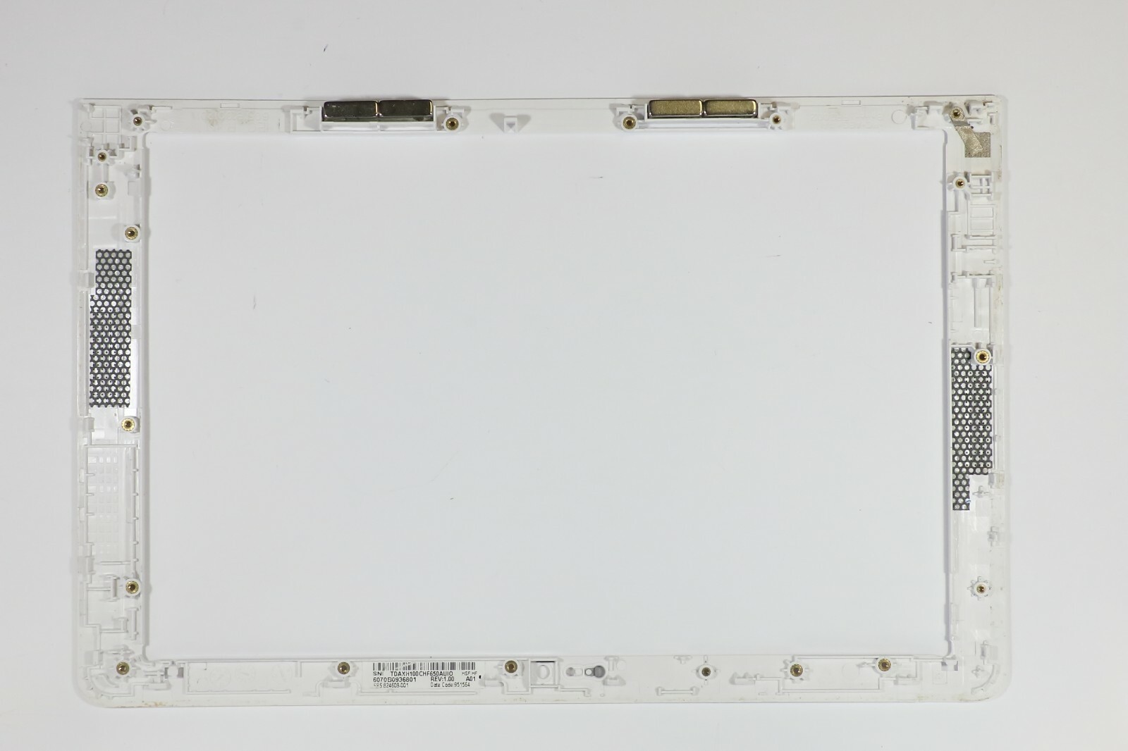 HP PAVILION x2 10N113NF 10N208NF 10001NF Front Frame Replacement