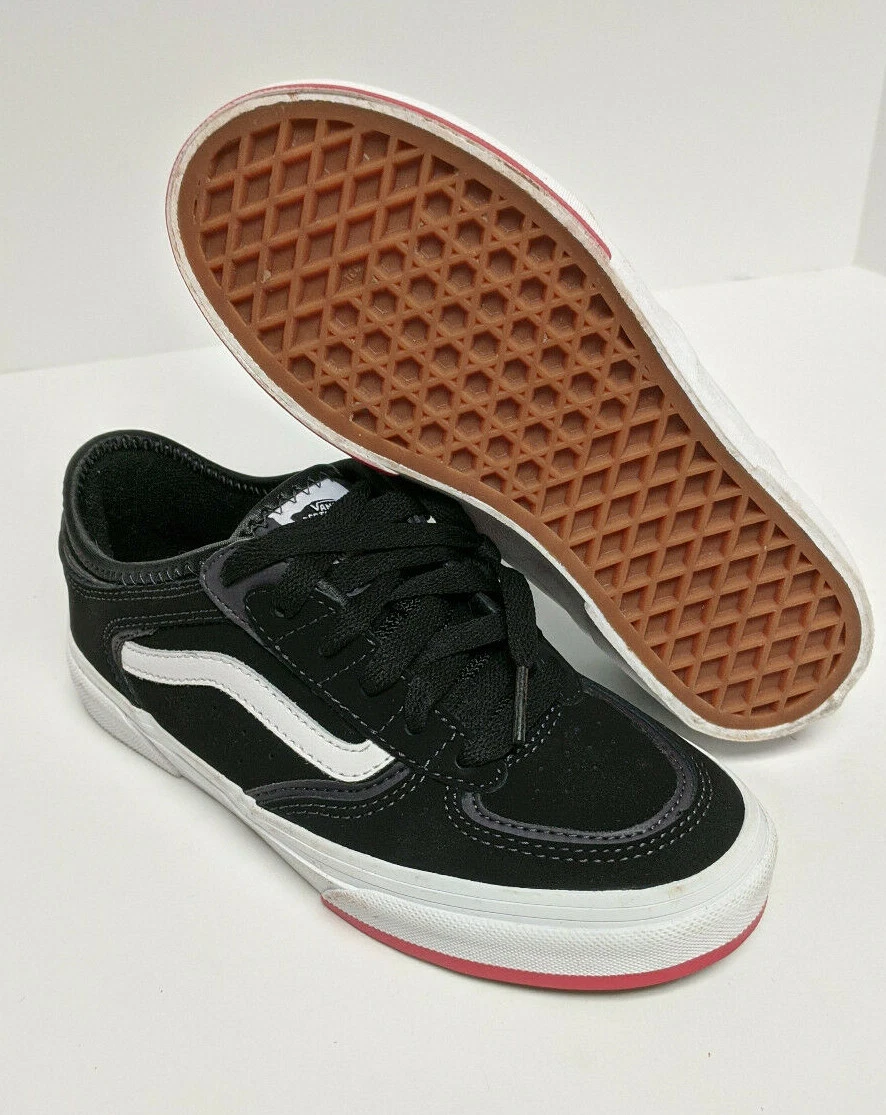 Vans rowley classic. Черные Ванс реплика. Ванс 2006. Вансы реплика. Vans копия.