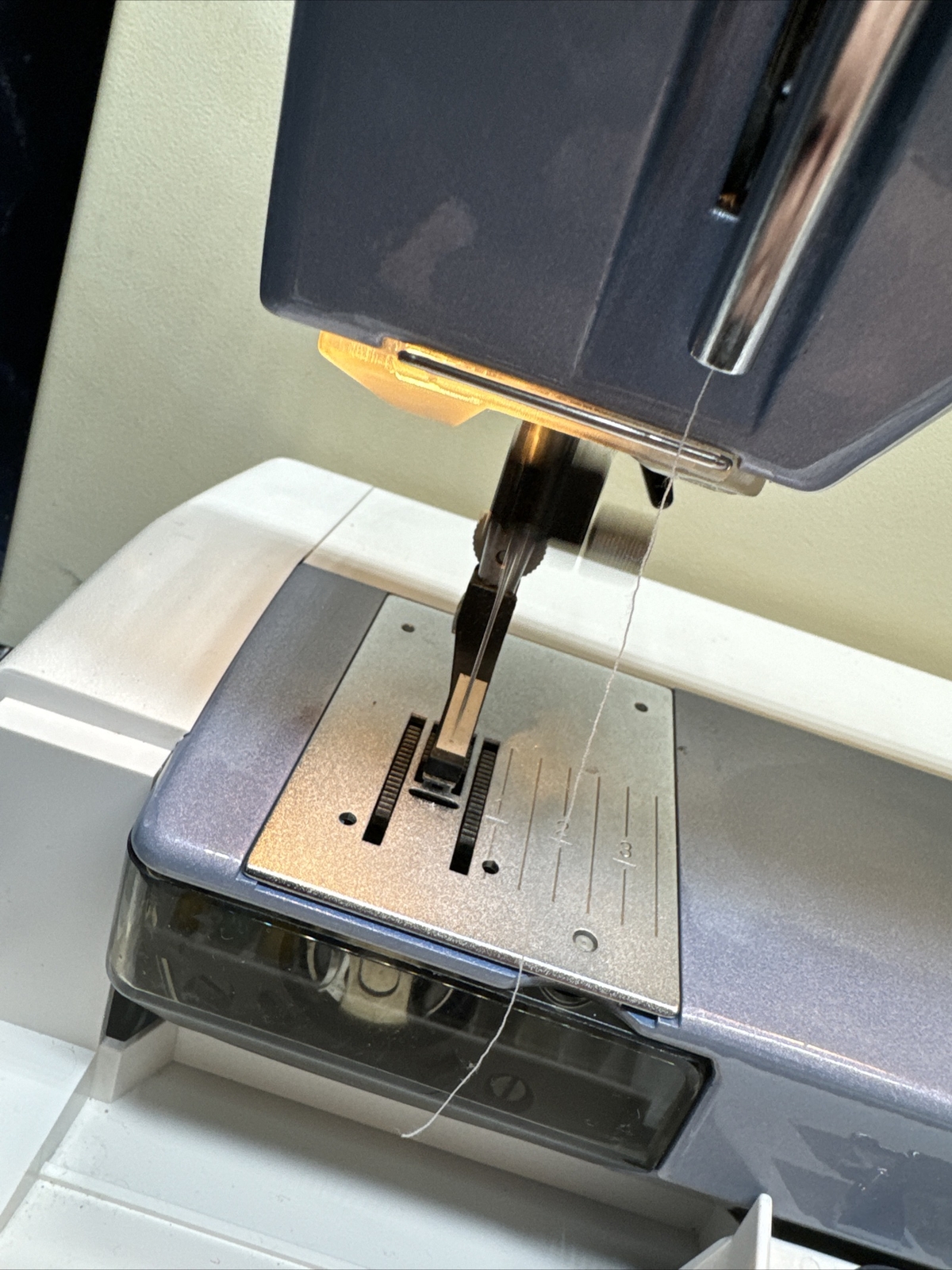 Viking Husqvarna 1100 Sewing Machine With Case eBay