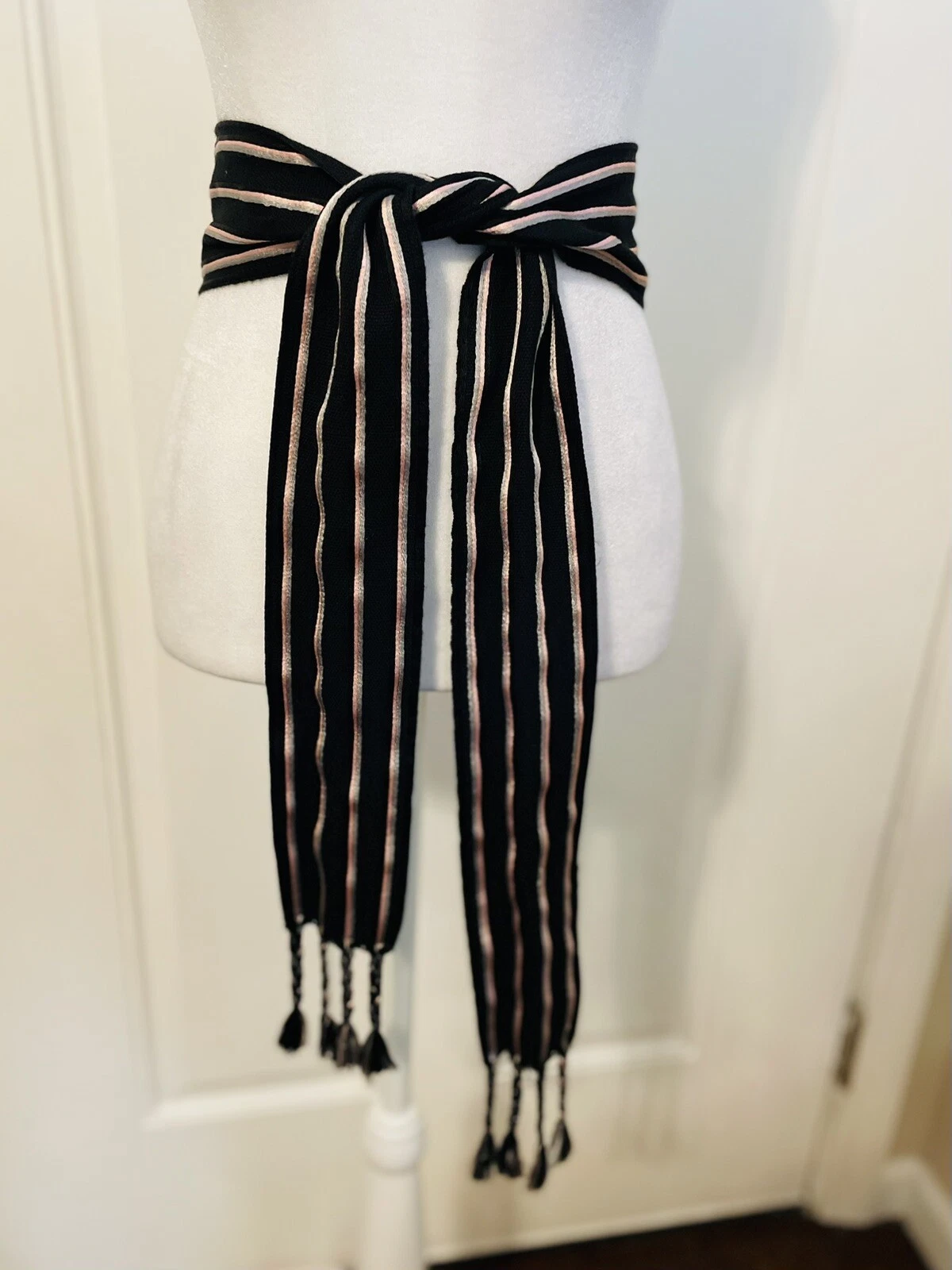 Ceinture vintage Christian Dior années 80 tissée à la main franges tressées rayures 64