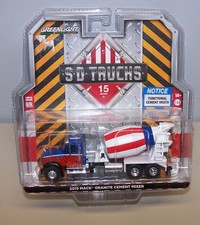 diecast 1:64 scale Greenlight SD Trucks 2019 Mack Granite Cement Mixer USA FLAG